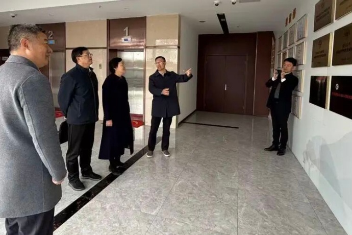 12.8民进4.jpg 12.8民进4.jpg