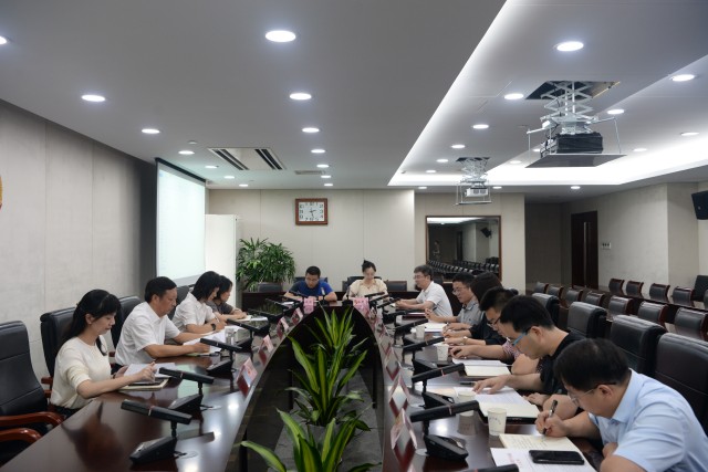 机关青年理论学习.jpg
